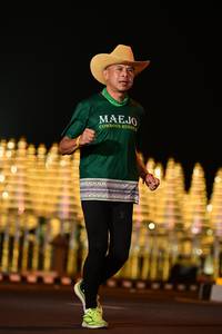 BIB: 
                            <button type="button" onclick="openModal(21235065)" class="btn btn-primary btn-sm float-right btn-popup" data-toggle="modal" data-target=".modal-high-quality">
                        <i class="fas fa-shopping-cart"></i> Add to Cart
                    </button>
                                            <button type="button" onclick="isThisMe(21235065, true)" class="btn btn-success btn-sm float-right btn-popup btn-isme hidden" data-toggle="tooltip" data-placement="bottom" title="นี่คือรูปของคุณใช่ไหม คลิกที่นี่เพื่อเอาเข้าอัลบั้ม">
                        <i class="fas fa-plus"></i> Add to album
                    </button>
                    <button type="button" onclick="isThisMe(21235065, false)" class="btn btn-warning btn-sm float-right btn-popup btn-isnotme hidden">
                        <i class="fas fa-ban"></i> Remove from album
                    </button>